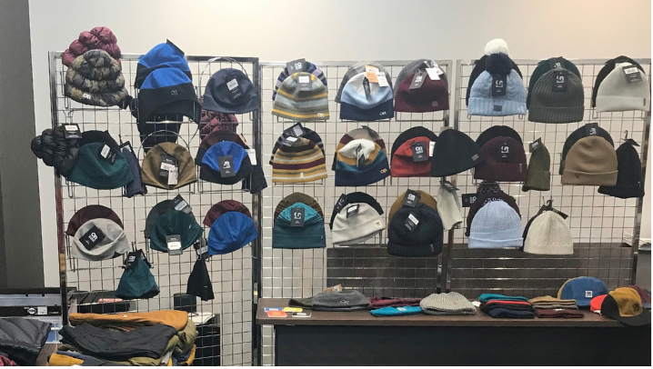 秋冬商品展示会の商品展示